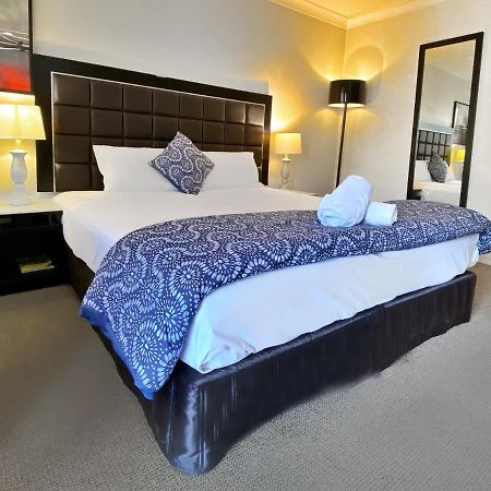 Almond Inn Tamworth Dış mekan fotoğraf