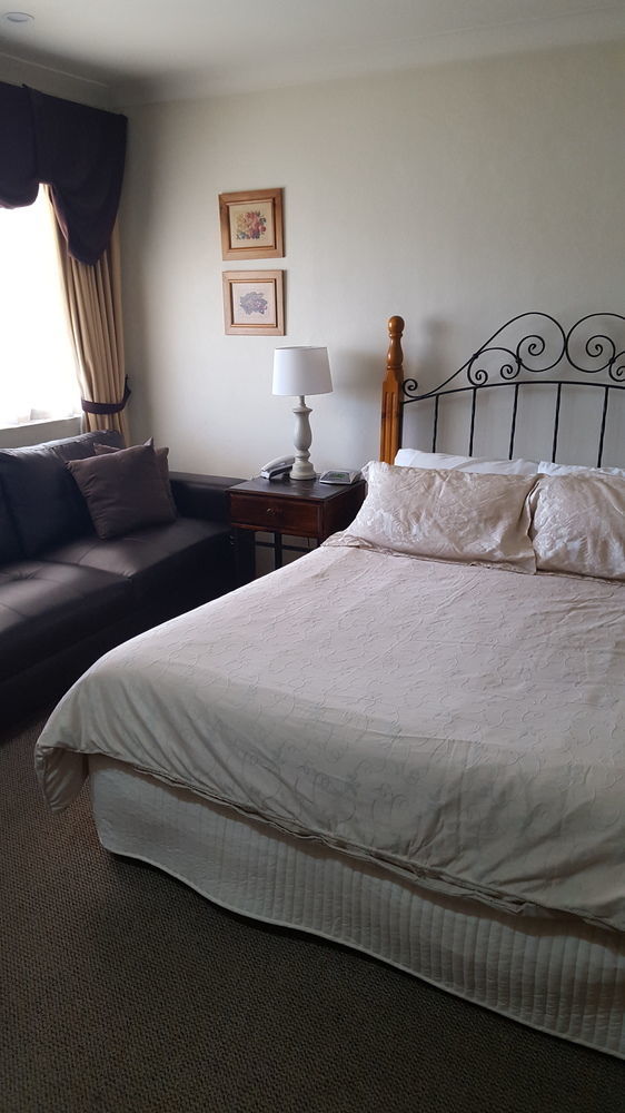 Almond Inn Tamworth Dış mekan fotoğraf