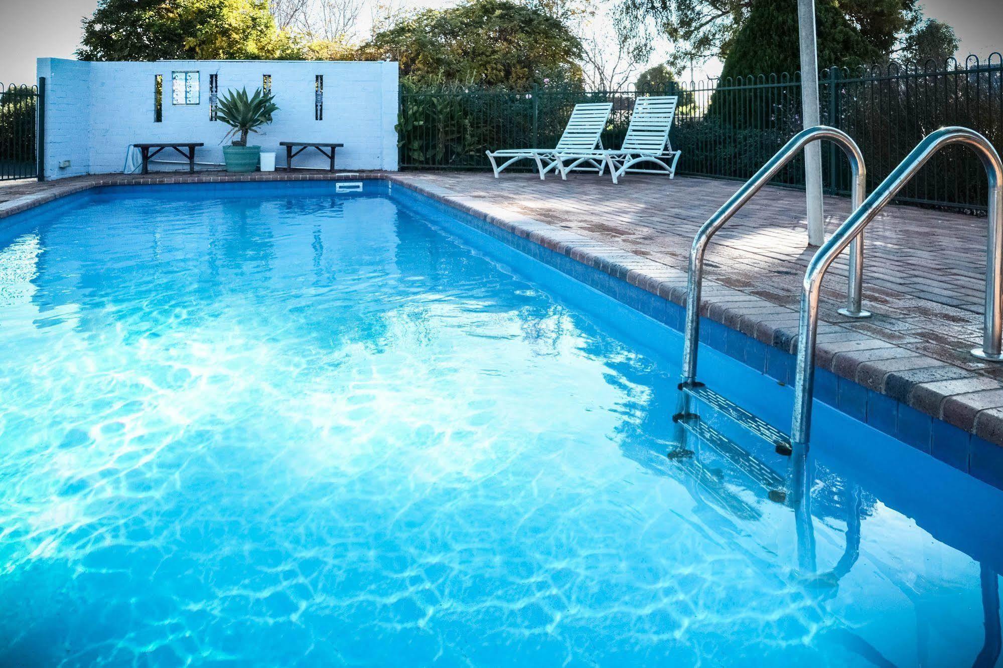 Almond Inn Tamworth Dış mekan fotoğraf